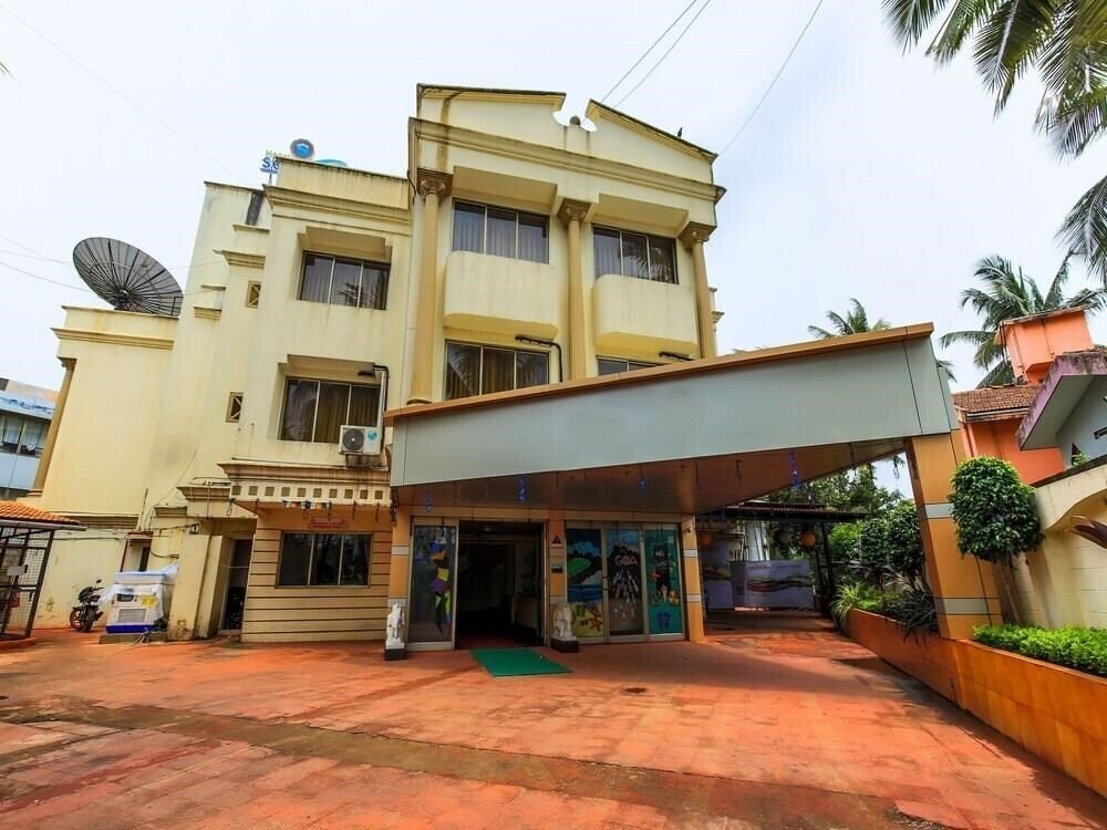 Фото Krishna Sea Coin Hotel 3*